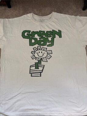 Green Day White Graphic Tee with Smiling Flower Logo